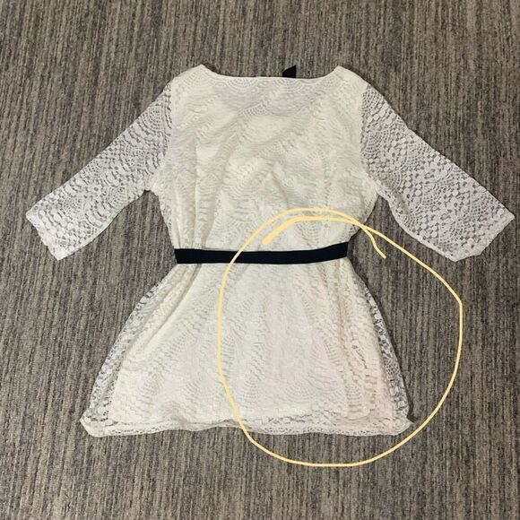 Motherhood Maternity Womens Size Medium All Over Lace Top White Black Belt Lined - Picture 6 of 7